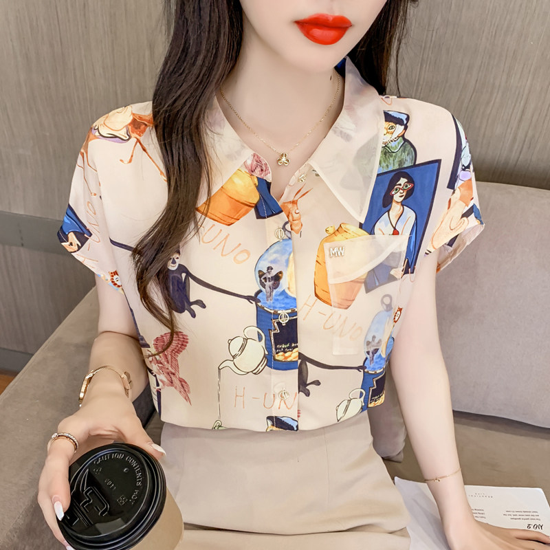 Korean version of temperament women's printed chiffon literary short-sleeved shirt 2022 summer new Western style design top women