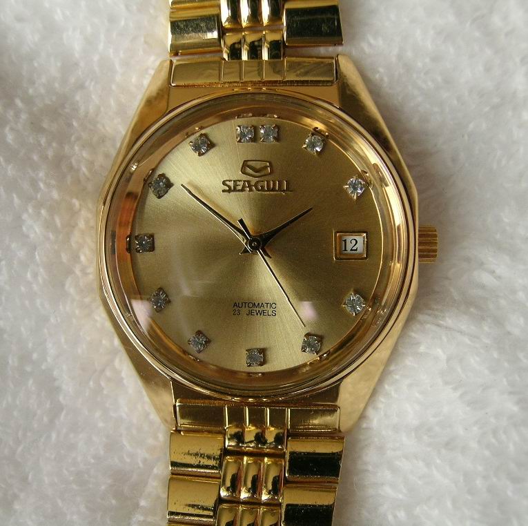 In the 1990s, the extinction stock of new seagull antique mechanical watch automatic calendar male watch nostalgia collection