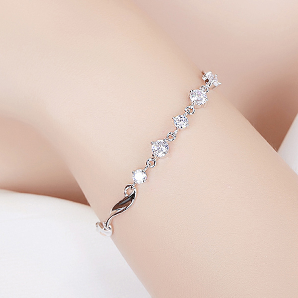 S925 Sterling Silver Bracelet for Women, Korean Style, Elegant, Simple and Versatile, Goddess Purple Diamond Jewelry, Gift for Girlfriend or Lover, Confession Gift