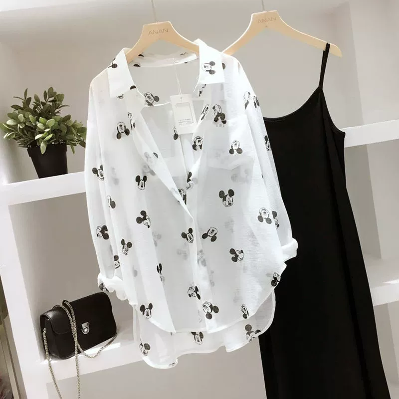 Quần áo 2020 Mùa hè Hàn Quốc Phim hoạt hình Mickey In Áo cardigan Phụ nữ Loose Thin Phần dài Áo voan - Áo sơ mi chiffon ren