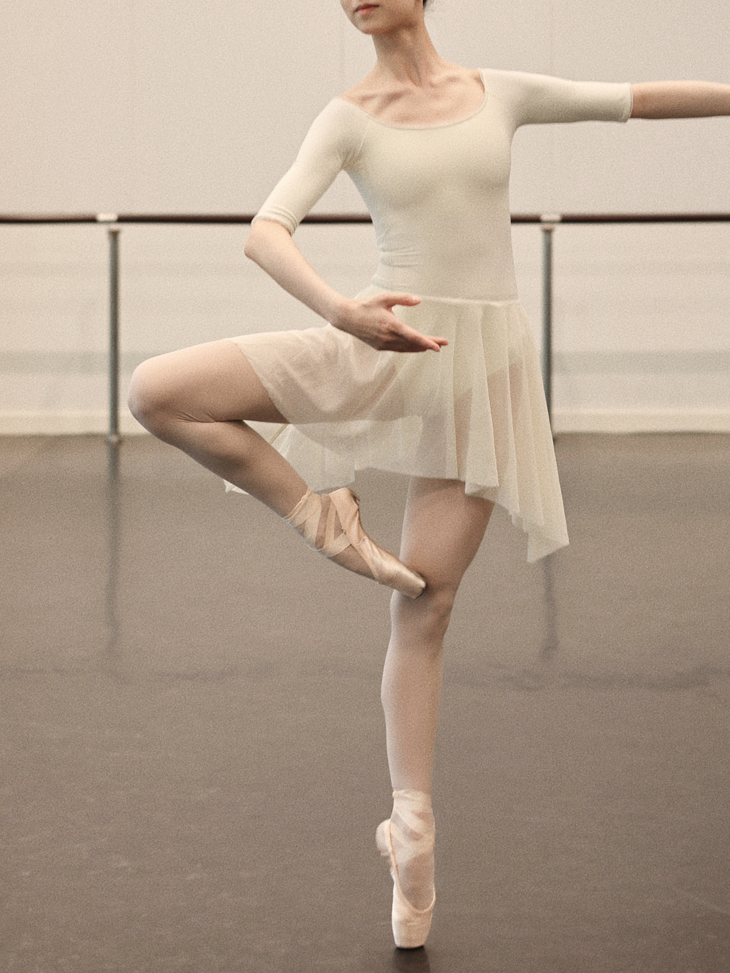 Cilaminnie ballet tulle skirt, short dance tulle skirt, static-free.