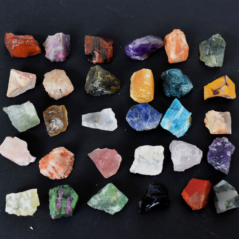 Natural crystal, amethyst, south red agate, a variety of raw stone ornaments, ore teaching specimens, gifts for children