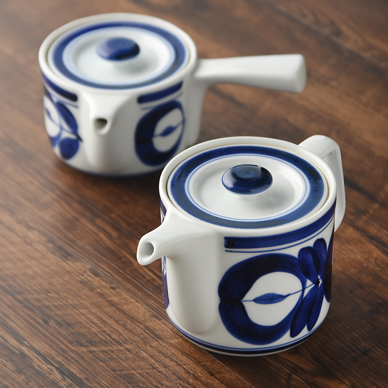 Pozzo See Japanese import of ceramic glazed handpainted and winfu tea with blue sea grass teapot tea cup