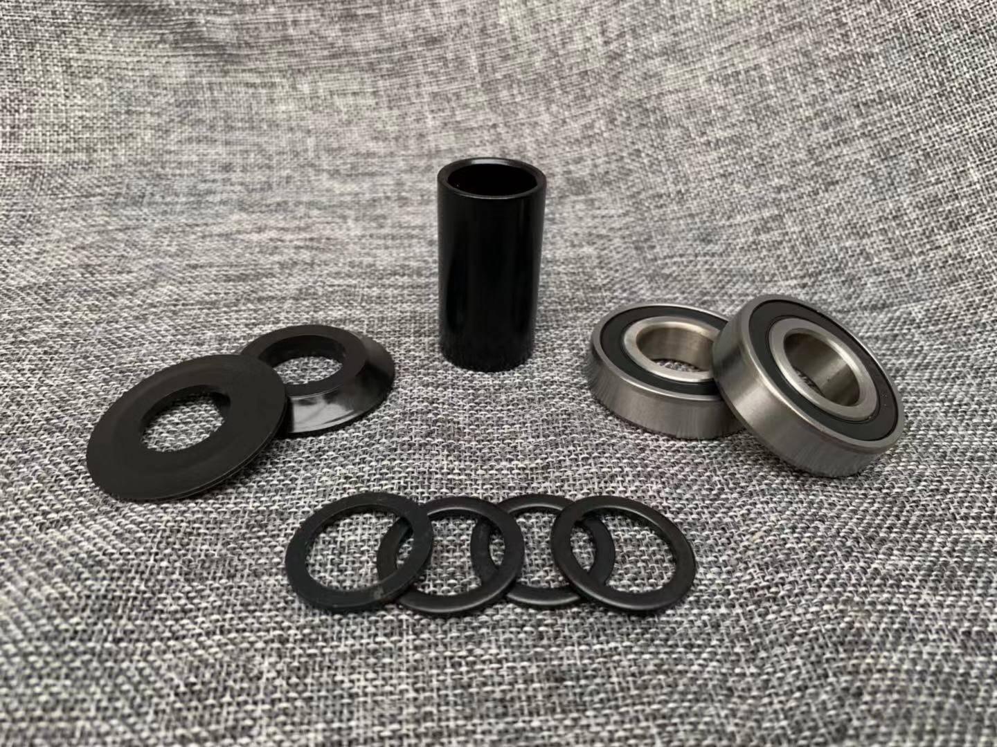 Welfare products BMX Small-wheeler shaft bearing double Palin action dead fly MID BB 19mm acting car