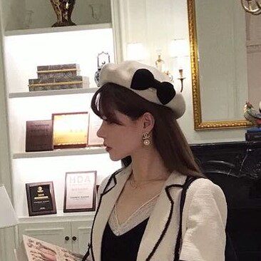 Spanish Sourcing ELOSEGUI Stone Original Rime Beauty Pure Wool Berets Butterfly Knot Autumn winter Inn Inn elegance