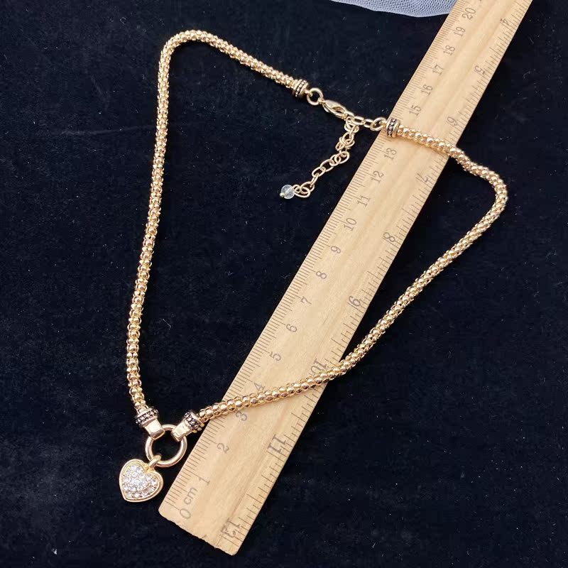 24Necklace Simplicity Versatile fashion temperament Inlaid diamond atmosphere personality Retro Port style new pattern tide ce519