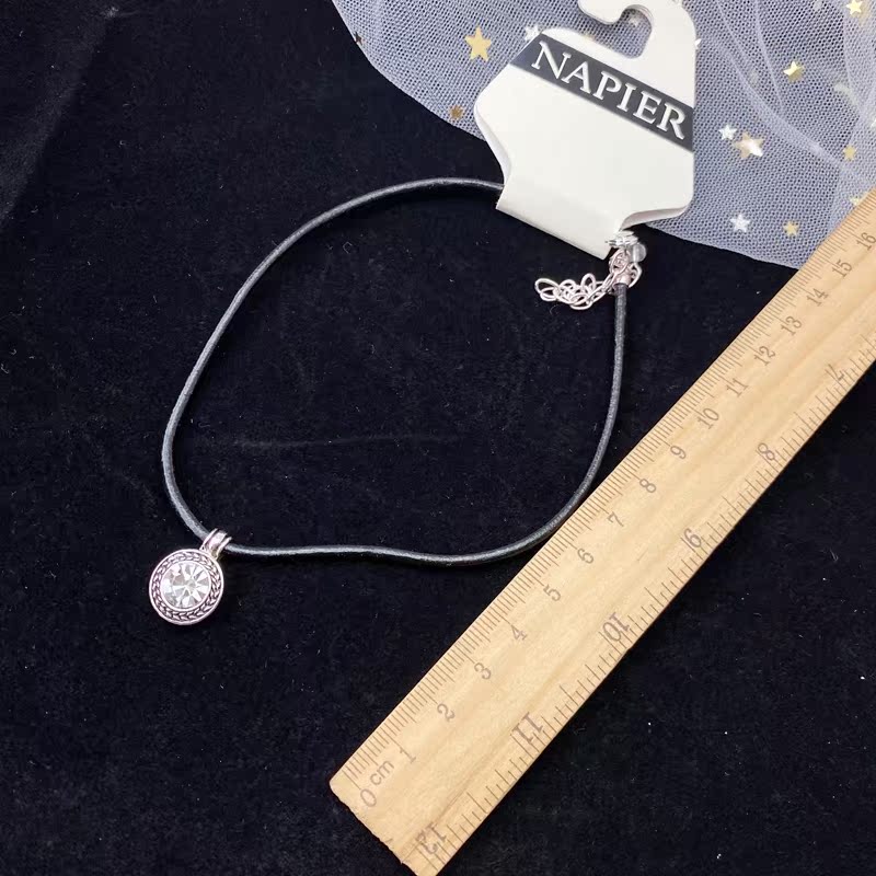 21Necklace Simplicity Versatile fashion temperament Inlaid diamond atmosphere personality Retro Port style new pattern tide ce519
