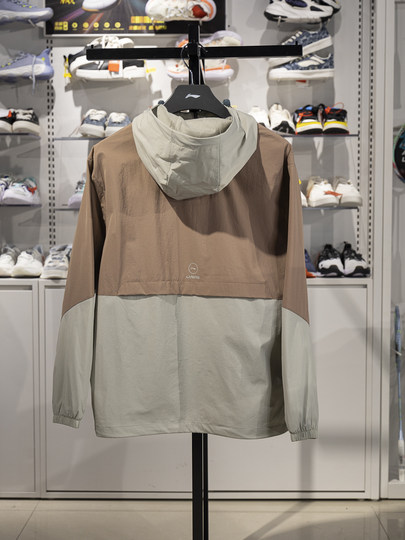 Li Ning sports windbreaker men's 2025 new fitness series water-repellent loose hooded jacket AFDV067