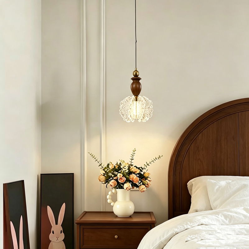 Medieval-Style Bedroom Bedside Chandelier, American Retro Personalized Petal-Shaped Living Room Sofa Background Wall Bar Counter Pendant Light Medieval-Style Bedroom Bedside Chandelier, American Retro Personalized Petal-Shaped Living Room Sofa Background Wall Bar Counter Pendant Light
