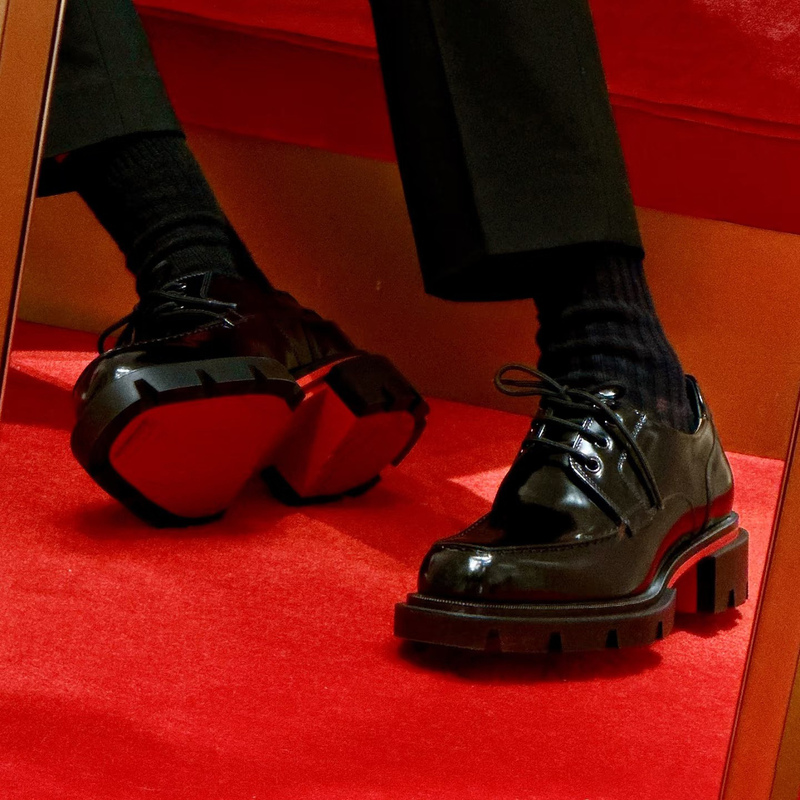 Wang Jiaer's Same Style Derby Shoes for Men, Height-Increasing Red Sole, 2026 New Model, Cl Cool and Stylish Leather Shoes, Thick Sole, Suitable for Weddings