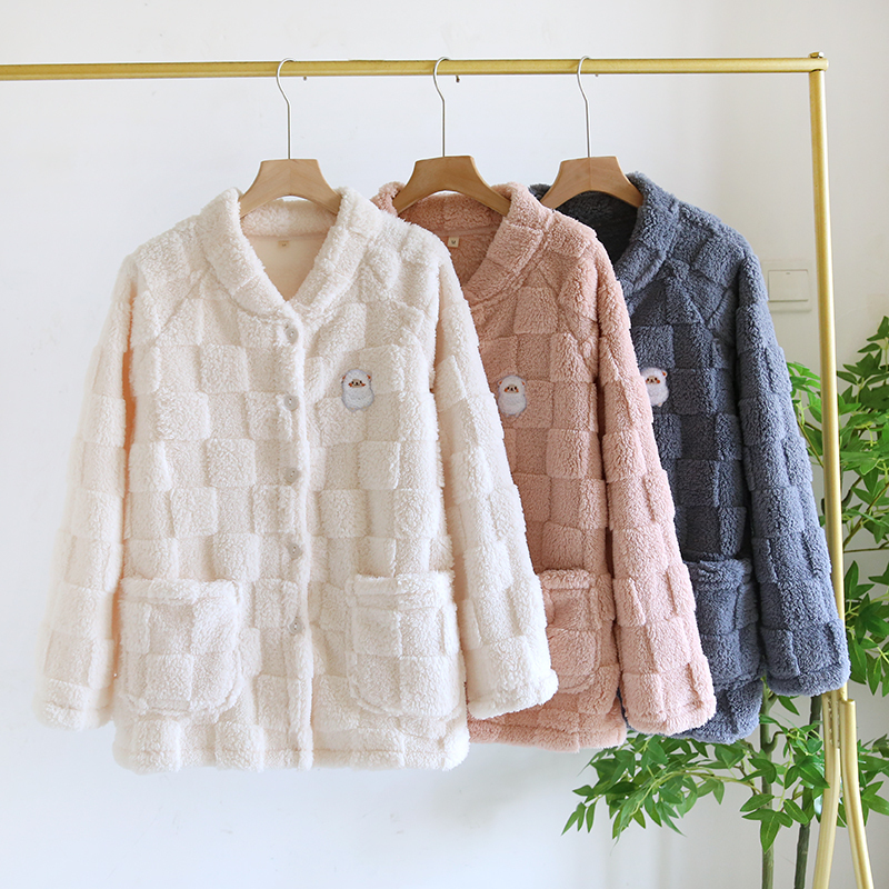 Plaid Coral Fleece Pajama Top for Women, Single Piece, Winter Thickened and Fleece-Lined, Warm Plush Flannel Loungewear