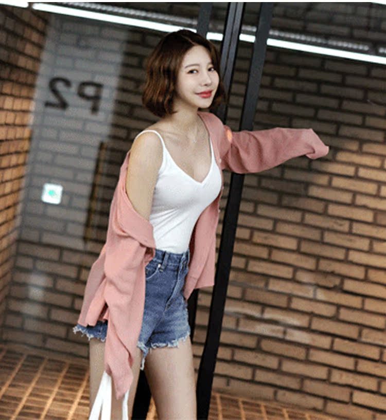 Áo yếm nữ 2018 mới mùa hè Slim áo bó sát nữ gợi cảm với áo cổ chữ V không tay chạm đáy thủy triều T - Áo ba lỗ áo kiểu trung niên