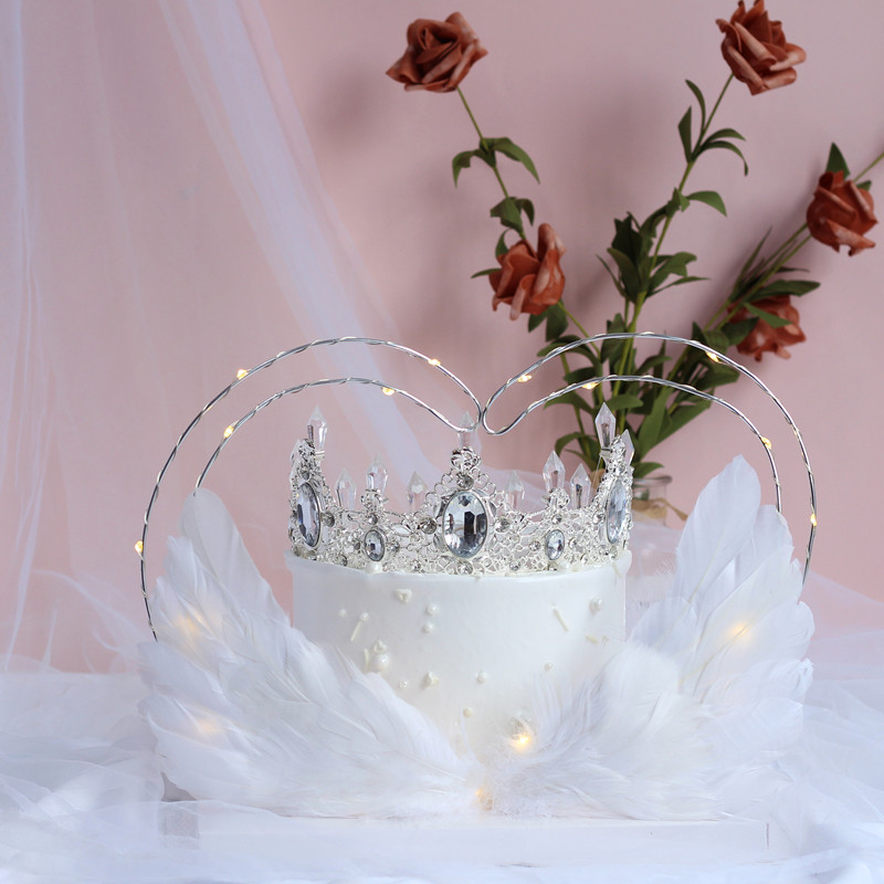 Net red heart-shaped cake decoration three-dimensional love feather plug-in crown headdress goddess happy birthday party dress up
