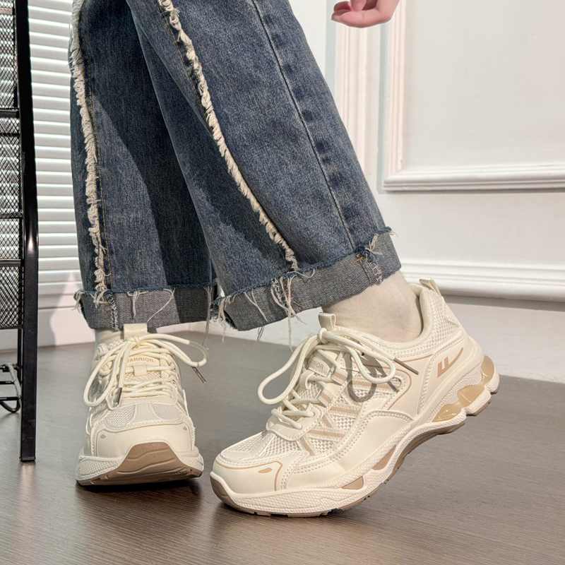 Pull-Back Hiking Shoes for Women, Outdoor Shoes, Non-Slip Spring Sports Hiking Shoes, Lightweight Shock-Absorbing Thick-Soled Dad Shoes