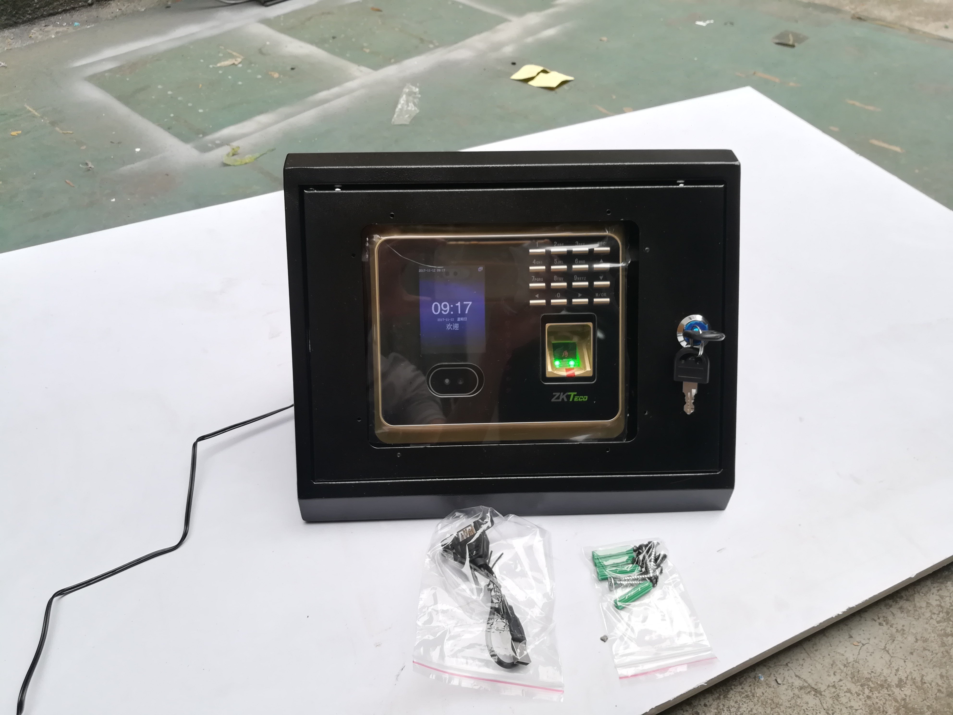 Central control UF100 AF702 H20 face attendance machine protection box protective cover fingerprint machine shell metal box