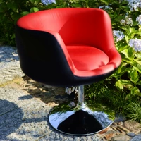 Черный внутри красного