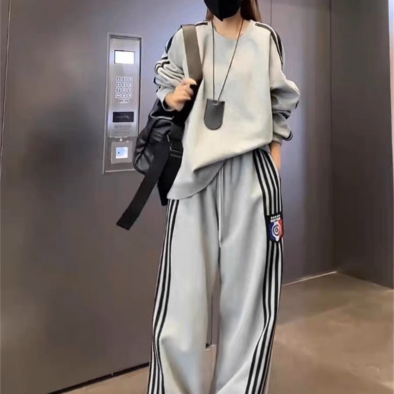 Pure Cotton Fashionable Street-Style Sportswear Set for Women, Spring and Autumn, Loose Fit, Slimming Sweatshirt, Wide-Leg Pants, Casual Two-Piece Set for Running