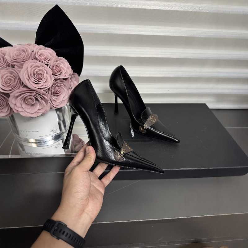 Black High-Heeled Shoes for Women 2026 New Style Small Square Toe Stiletto Heel 10cm Comfortable Socialite Pointed Toe Deep-Cut Single Shoes for Autumn Black High-Heeled Shoes for Women 2026 New Style Small Square Toe Stiletto Heel 10cm Comfortable Socialite Pointed Toe Deep-Cut Single Shoes for Autumn