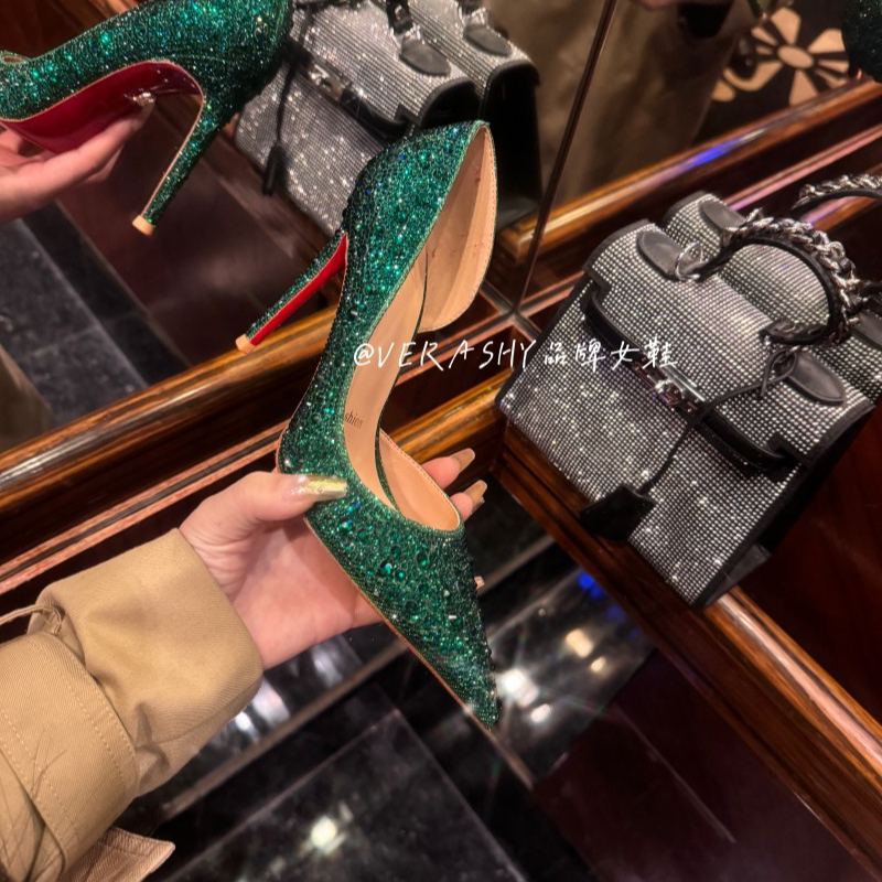 2026 Summer New Green Stiletto Pointed Toe Red Sole High Heels with Rhinestones, High-End, Comfortable, and Elegant
