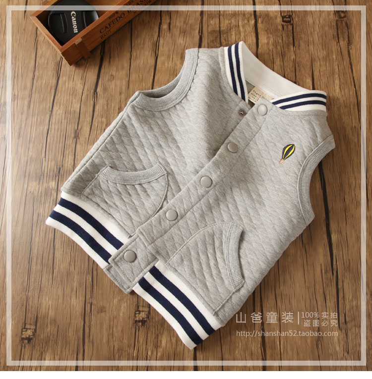 Áo vest bé trai 2018 mẫu mùa xuân và mùa thu trẻ em không khí cotton bé bé vest bé trai quần áo sành điệu cho be gái