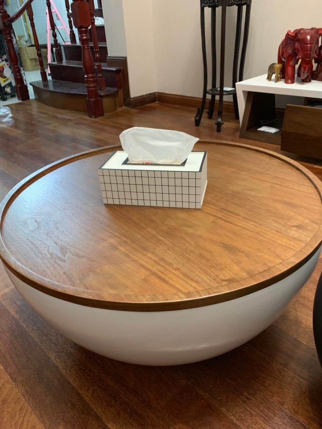 Simply Nordic modern large bowl of tea creative designers recommend pure white large capacity tea table