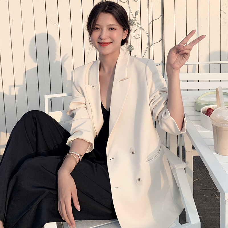 Advanced spring and autumn small suit jacket women's design sense niche Korean version loose British style casual white suit top
