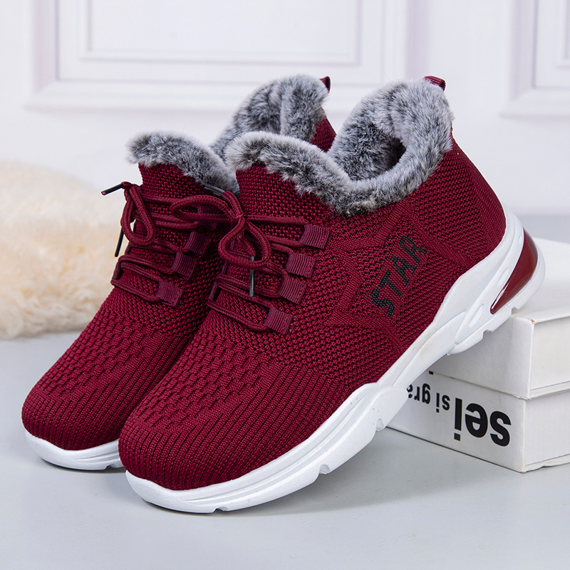 Old Beijing cloth shoes women's cotton shoes winter warm non-slip mother shoes plus velvet thickened middle-aged and elderly cotton boots flat boots