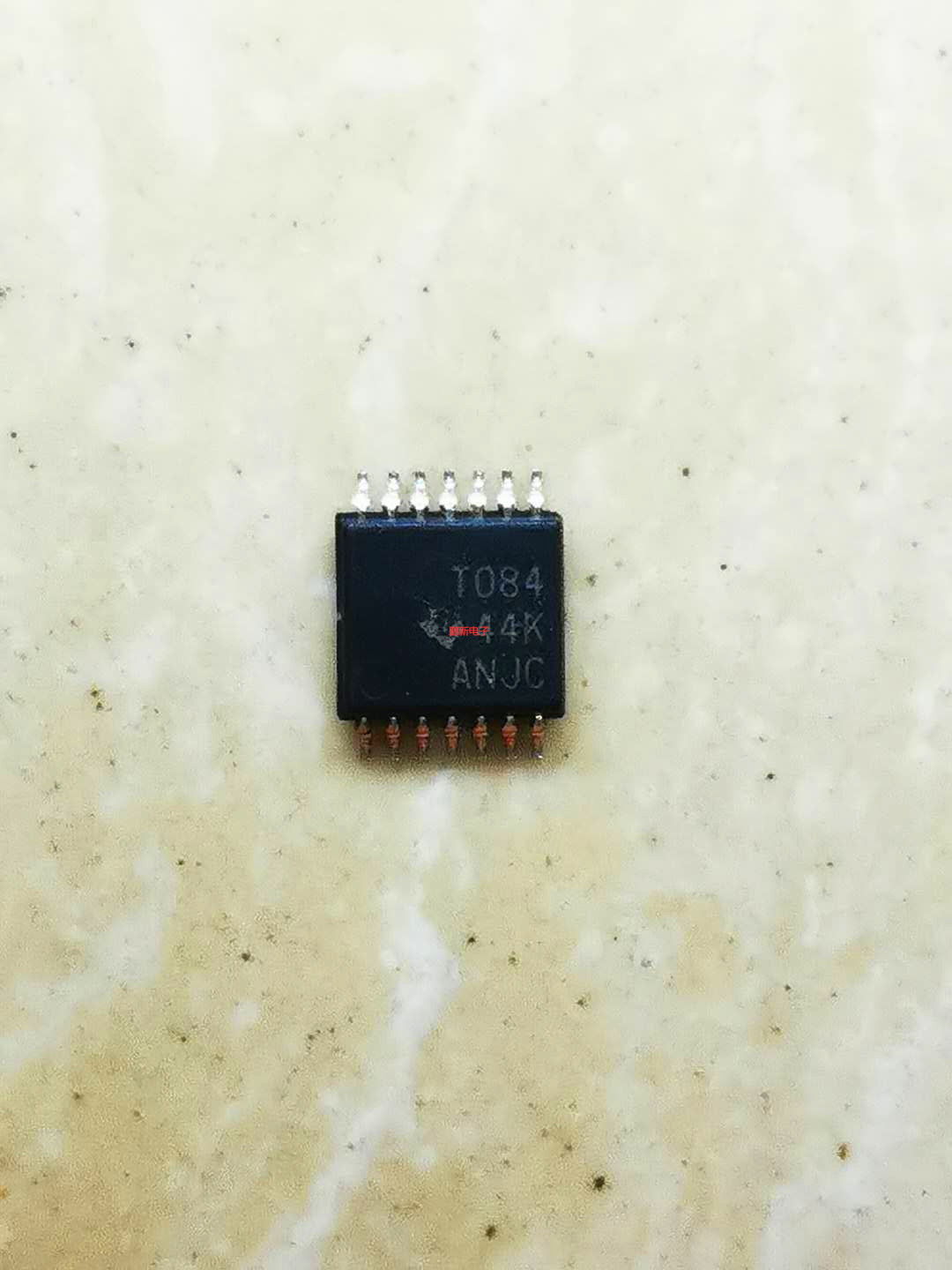 TL084 TL084 TL084CPWR T084 TSSOP14 TSSOP14 four-way operational amplifier integrated IC