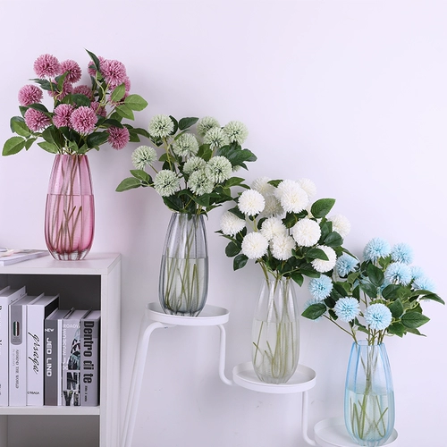 Ваза из стекла прозрачных украшений сухой цветочный цветок розовый цветок