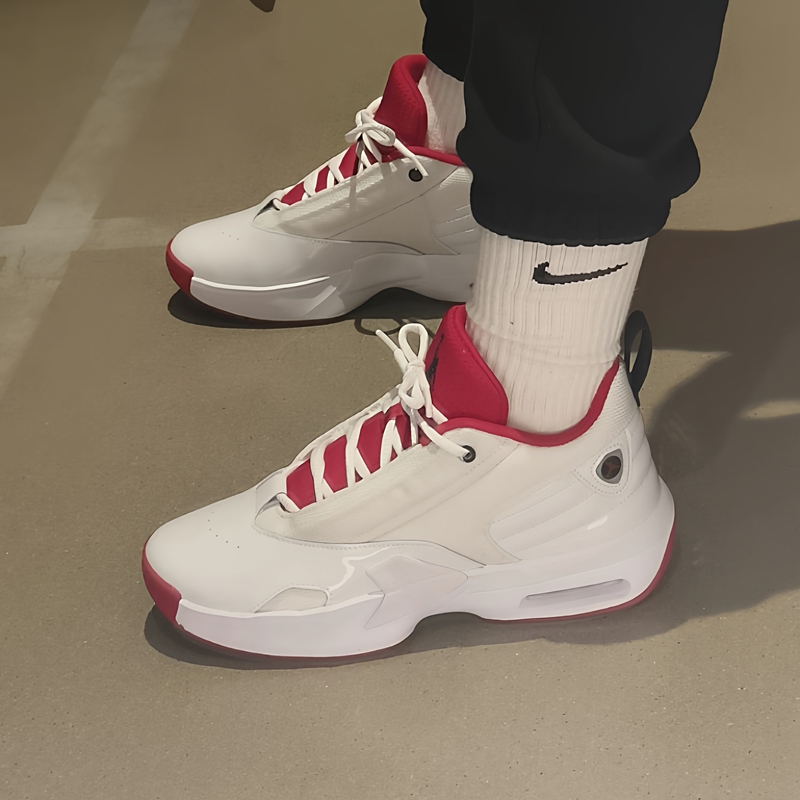 Jordan Max Aura 6 Men's Comfortable, Casual, Versatile, Wear-Resistant Low-Top Basketball Shoes Fq8298-106