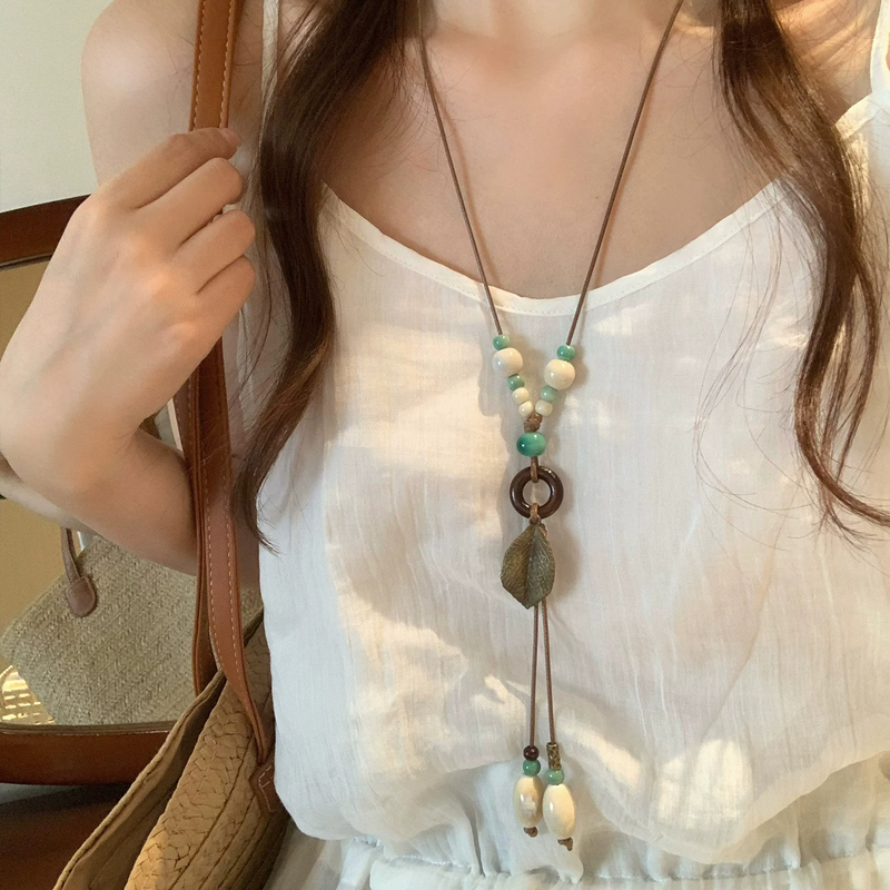 New Chinese-Style Antique Ceramic Pendant Necklace for Women, 2026 New Model, Long Sweater Chain with a National Style, Niche Versatile Accessory