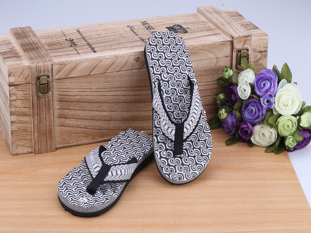 Mùa hè của nam giới dép massage flip flops bãi biển không thấm nước giày nhà người đàn ông giản dị của dép không trượt bọt kích thước lớn