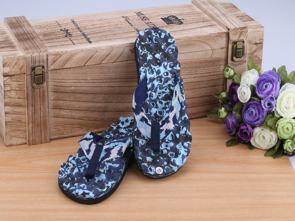 Mùa hè của nam giới dép massage flip flops bãi biển không thấm nước giày nhà người đàn ông giản dị của dép không trượt bọt kích thước lớn