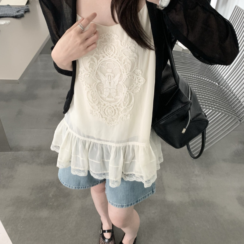 Original Mi Lu Product! Fine Texture Three-Dimensional Vest with Skin-Friendly Lining (with Adjustable Shoulder Straps) (Cardigan Not Included) 8715