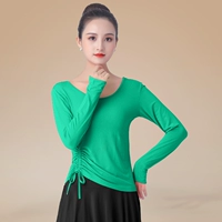 Зеленый лонгслив, круглый воротник, на шнурках