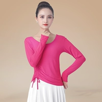 Красный лонгслив, круглый воротник, на шнурках