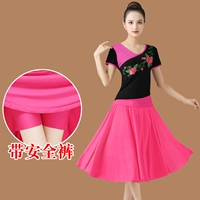 Штаны, V-образный вырез, с вышивкой, короткий рукав