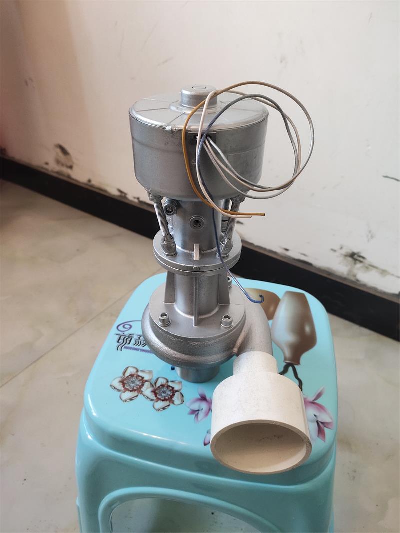 Miniature hydroelectric generator 500 watts 50hz 220 volt high power with TV lighting computer outdoors