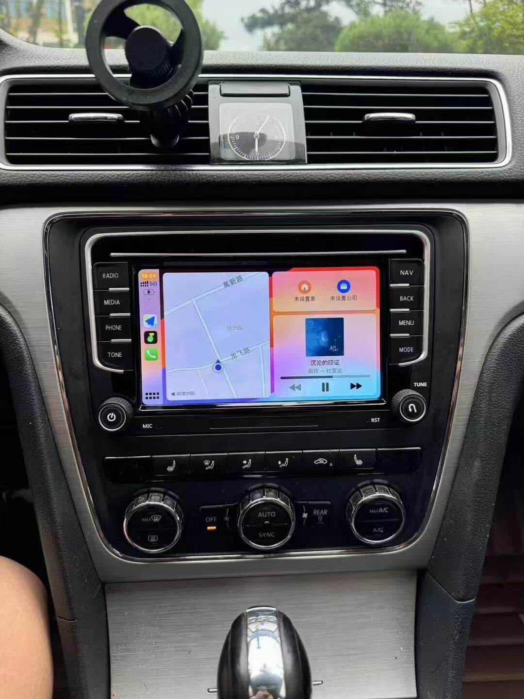 Wireless Carplay Car Navigation Linux System Is Suitable for Volkswagen Golf Lavida Polo Sagitar Magotan
