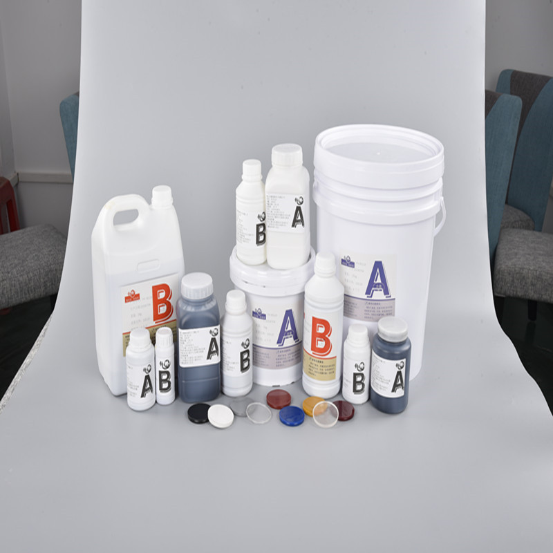 High-brightness light heat conduction epoxy resin glue electronic potting glue sealant black high hardness heat conduction leveling potting glue