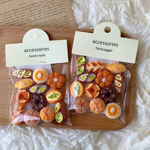 French-Style Alkaline Bread Magnetic Stickers Mini Realistic European Bread Fridge Magnets Baking Memo Stickers Decorative Magnets