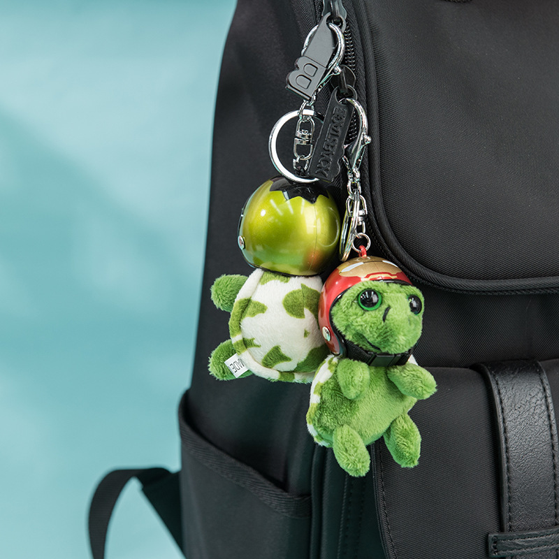 Trendy Tiktok Turtle Keychain with Helmet, Cute Plush Turtle Pendant, Chain Buckle, Women's Bag Accessory