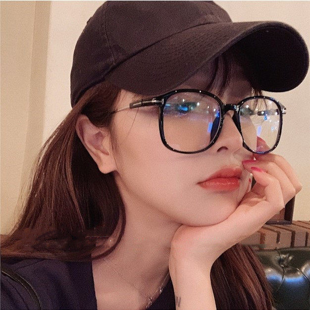ins humbling internet red vegan black frame myopia anti-blue light glasses female Korean version tide big face slim street shots with degrees