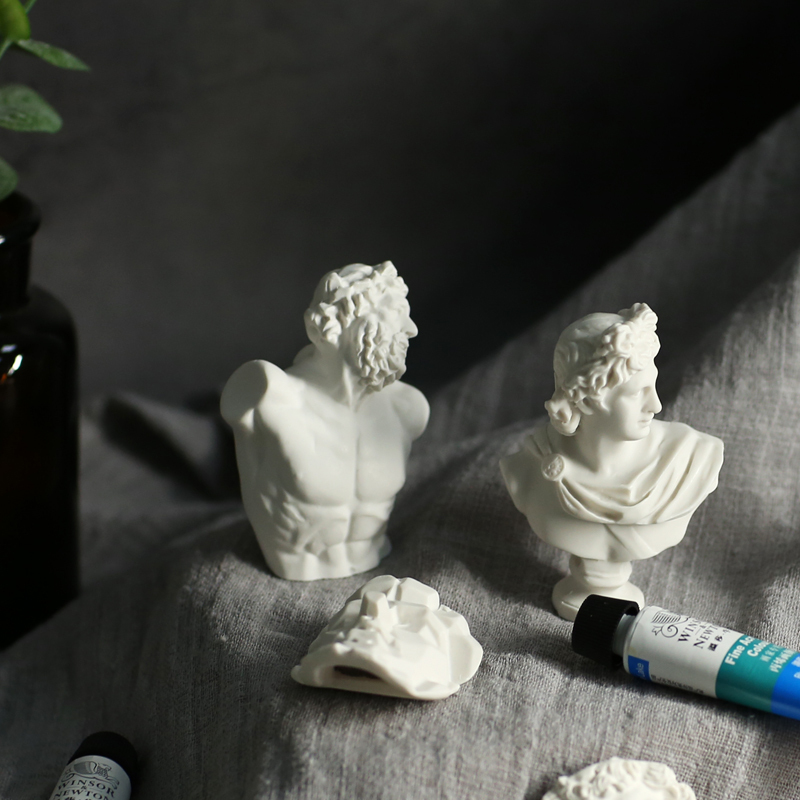 WEEK BAR Small Pendulum Pieces Fine Arts Raw Sketch Resin Imitation Plaster Statue Figure model Ornament Imaging