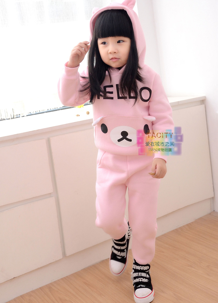 Children's clothing girl 2017 autumn and winter new little girl two sets of thick plus velvet 2-3-4-5-6-7 years old tide