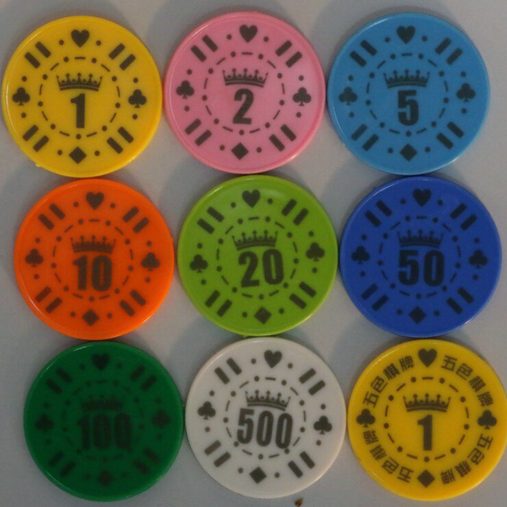 A box of big number 40MM chess-card room chips Home Chips Coin may be available with LOGO personalized
