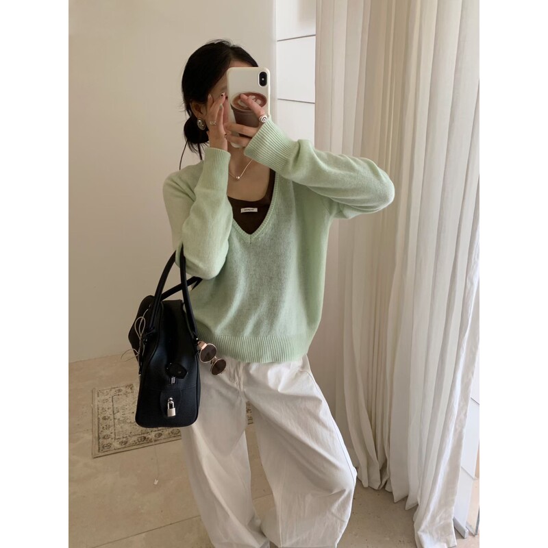 100% Wool Large V-Neck Solid Color Pullover Layered Knit Sweater for Women 2026 Autumn and Winter Loose Korean Style Coat Trendy