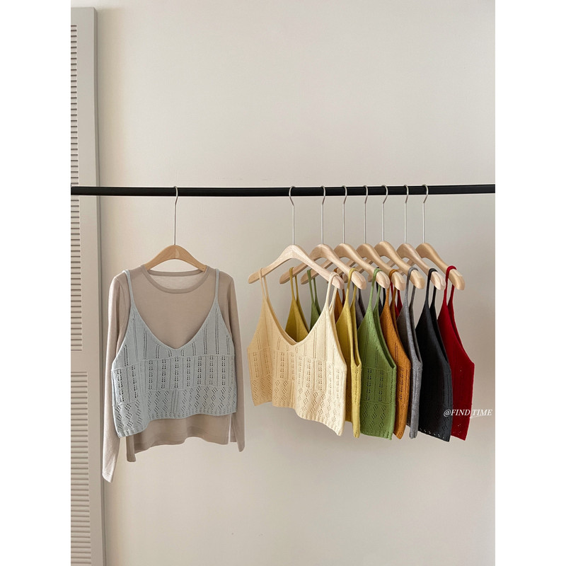 Korean Style Wool V-Neck Hollow Crochet Vertical Stripe Short Knitted Vest for Women 2026 Autumn Outerwear Layering Vest