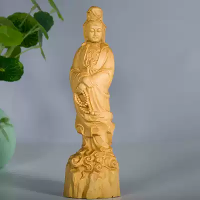 Boxwood carving craft gift decoration Xiangyun Guanyin Buddha statue wood carving ornaments solid wood handlebar transfer