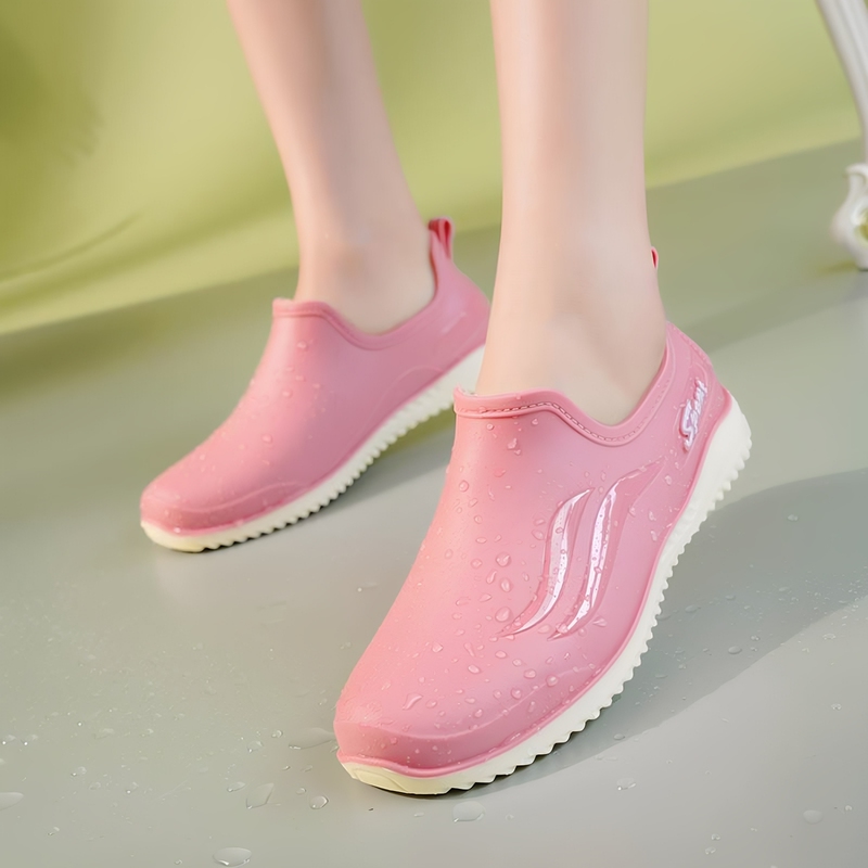 202 Spring and Autumn Rainproof Non-Slip Flat Rain Boots for Women, Wear-Resistant Work Shoes, Shallow Waterproof Short Kitchen Shoes for Women 202 Spring and Autumn Rainproof Non-Slip Flat Rain Boots for Women, Wear-Resistant Work Shoes, Shallow Waterproof Short Kitchen Shoes for Women